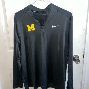 Men’s XL  Dry-Fit Nike Running Michigan Long Sleve Shirt